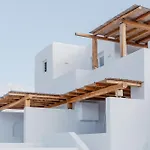 Oliving Mykonos Luxury 4* Kluvász