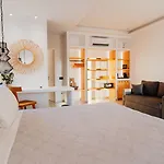 Oliving Mykonos Luxury Szálloda Kluvász