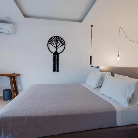 Oliving Mykonos Luxury Hotel Klouvas