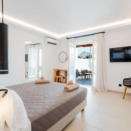 Oliving Mykonos Luxury Hotel Klouvas