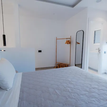 Oliving Mykonos Luxury Hotel