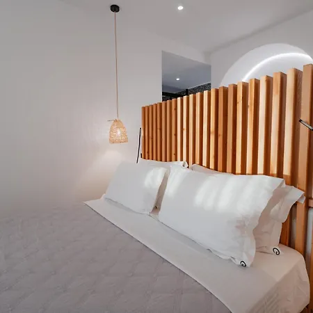 Hotel Oliving Mykonos Luxury 4*