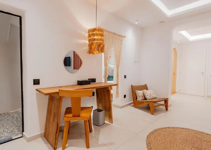 Oliving Mykonos Luxury 4*