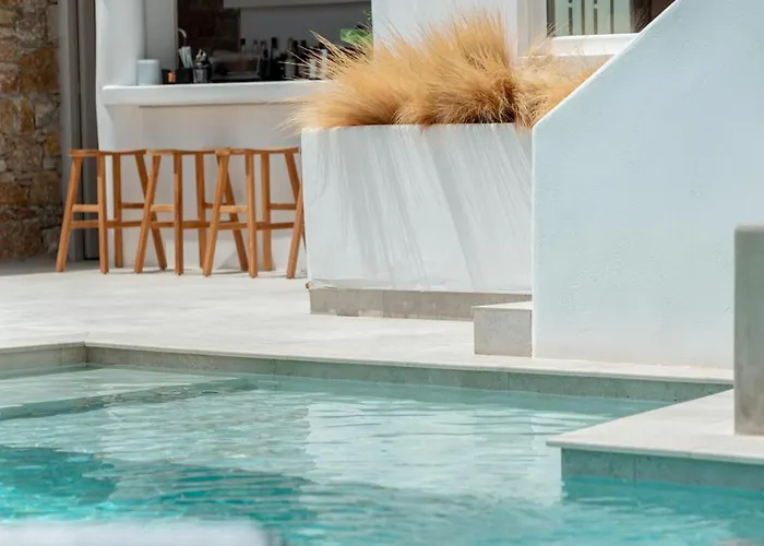 Oliving Mykonos Luxury Otel Klouvas