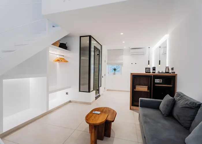 Otel Oliving Mykonos Luxury 4*