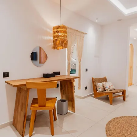 Oliving Mykonos Luxury 4*