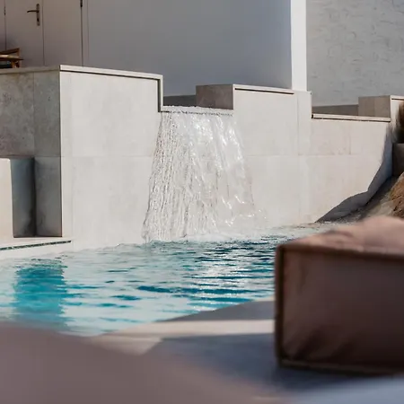 فندق Oliving Mykonos Luxury Klouvas