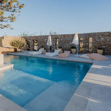 酒店 Oliving Mykonos Luxury 4*