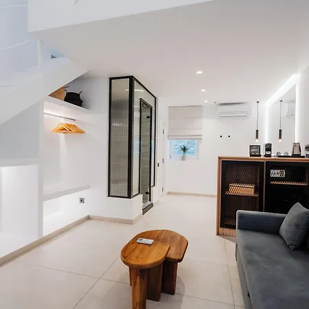 فندق Oliving Mykonos Luxury 4*