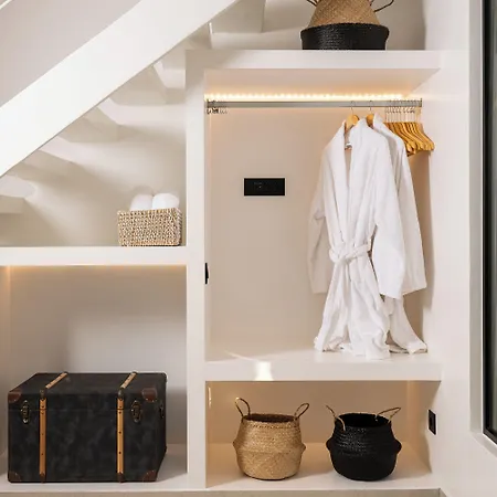 Oliving Mykonos Luxury Ξενοδοχείο Κλουβάς