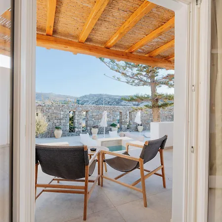 Oliving Mykonos Luxury Hotel Klouvas