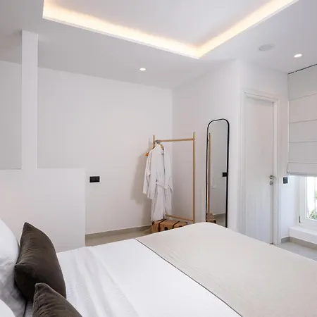 Oliving Mykonos Luxury 4* Κλουβάς