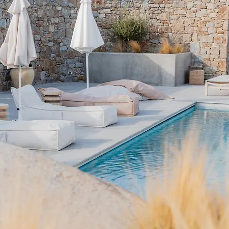 Oliving Mykonos Luxury Hotel Klouvas