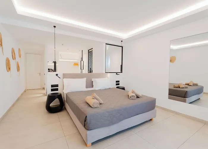 Hotel Oliving Mykonos Luxury 4*